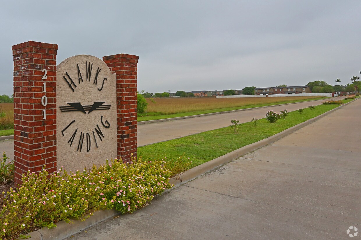 Hawks Landing Apartments Kingsville, TX