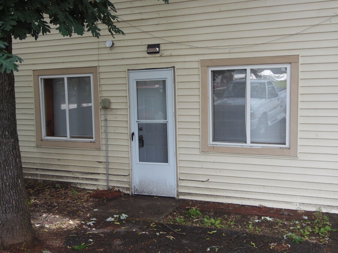 Primary Photo - One bedroom Duplex
