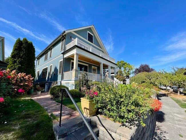 Building Photo - 7419 Keen Way N