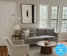 Building Photo - 115 Florence St