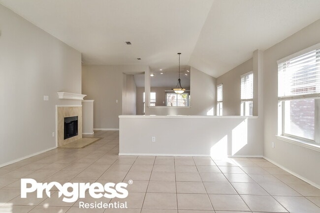 Building Photo - 4812 Sleepy Ridge Cir