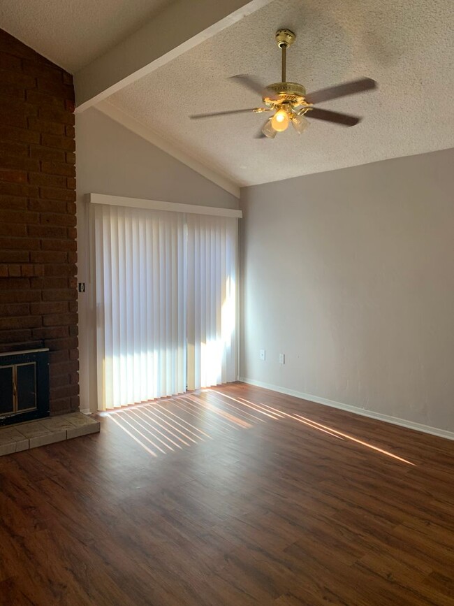 Building Photo - 7513 Quailwood Dr