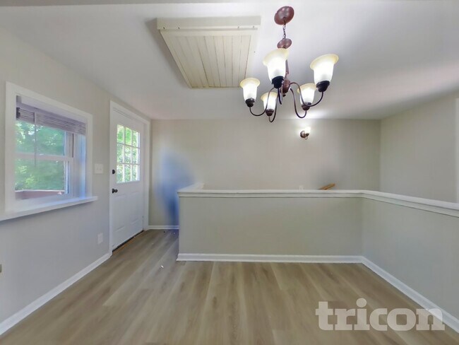 Foto del edificio - 9119 Memory Trail