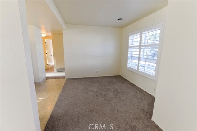 Foto del edificio - 236 Avenida Del Poniente