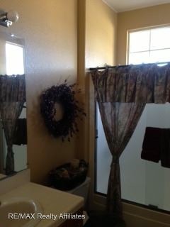Building Photo - 1255 Vista Alta Ct