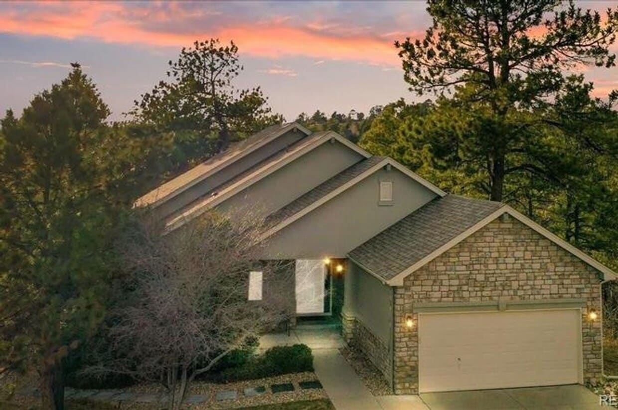 Primary Photo - 7649 Pineridge Terrace
