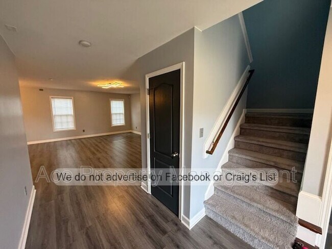 Foto del edificio - 2920 Aristocrat Ln