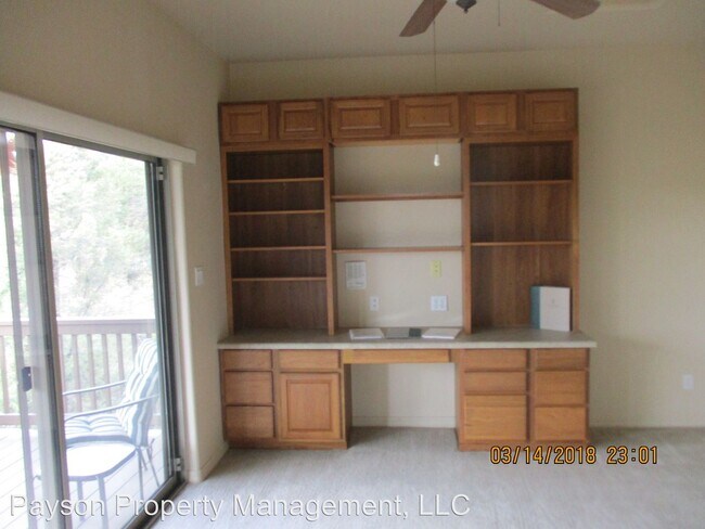 Foto del edificio - 3 br, 3 bath House - 922 N. SCENIC DR