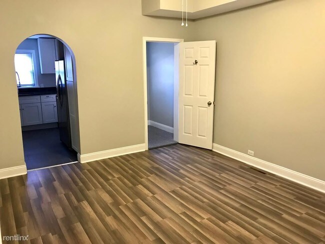 Foto del edificio - 2 br, 1.5 bath Apartment - 538 Aspen St