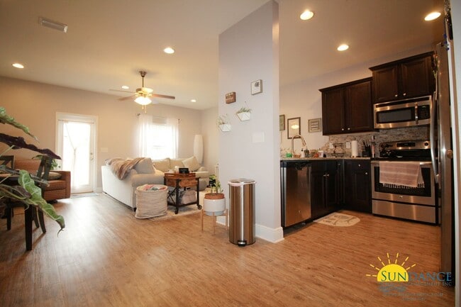 Building Photo - 2057 Wilsons Plover Cir