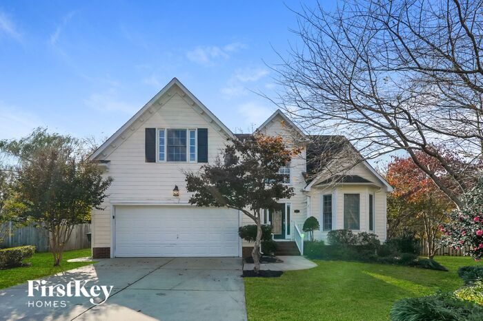 Primary Photo - 311 Lucas Park Dr