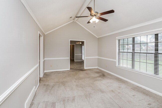 Building Photo - 7413 Kingsland Dr