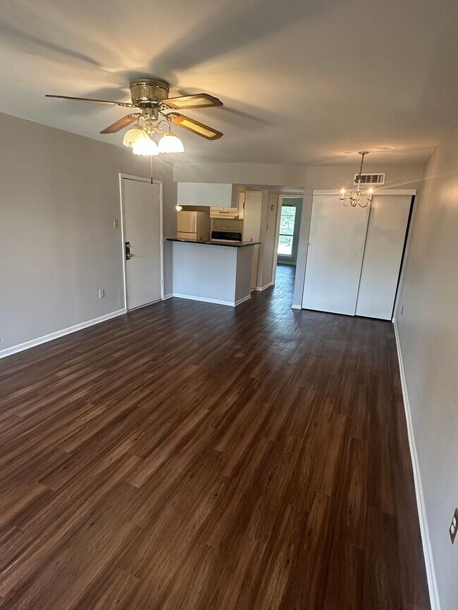 Photo - 1BD/1BA Condo located on the Germantown/Memphis Line!