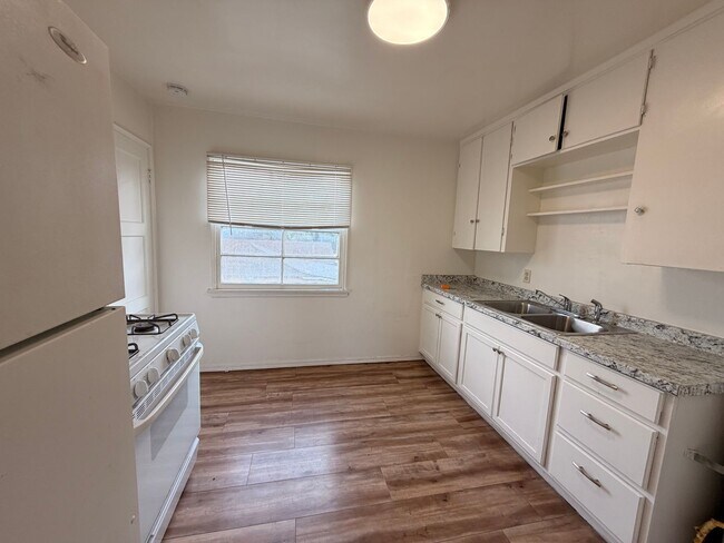 Foto del edificio - 514 N Elizabeth St