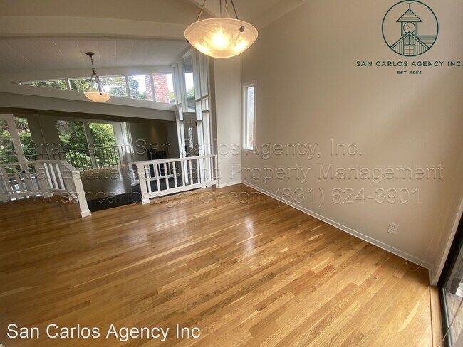 Building Photo - 3 br, 2 bath House - Torres 2 SE 9th