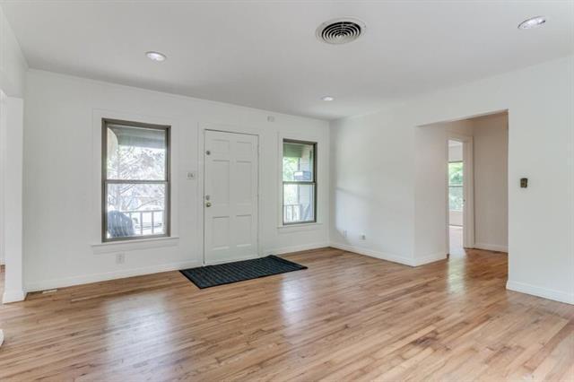 Foto del edificio - 3449 Oak Creek Cir