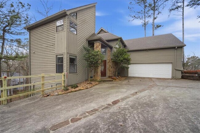 Foto del edificio - 530 Matterhorn Way