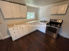 Building Photo - 16 Penobscot St