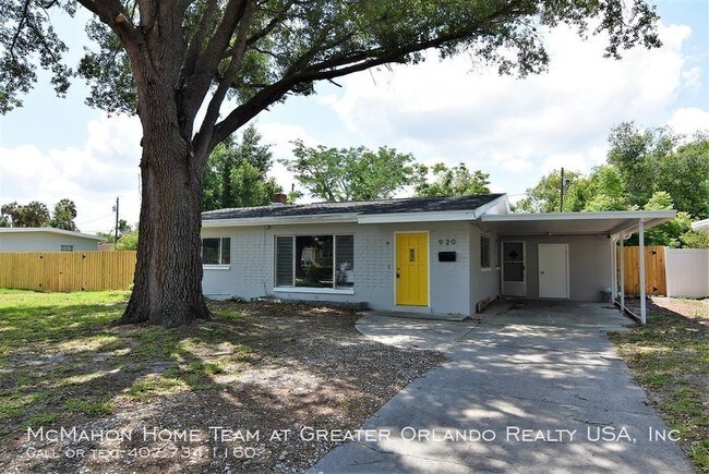 Building Photo - 920 Carlson Dr