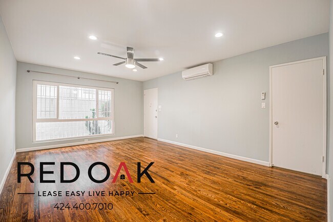 Foto del edificio - 1023 Hayworth Ave