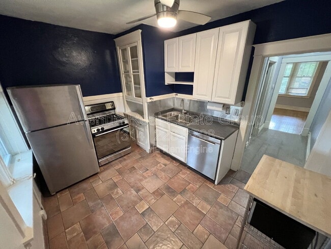 Building Photo - 6553 Scanlan Ave