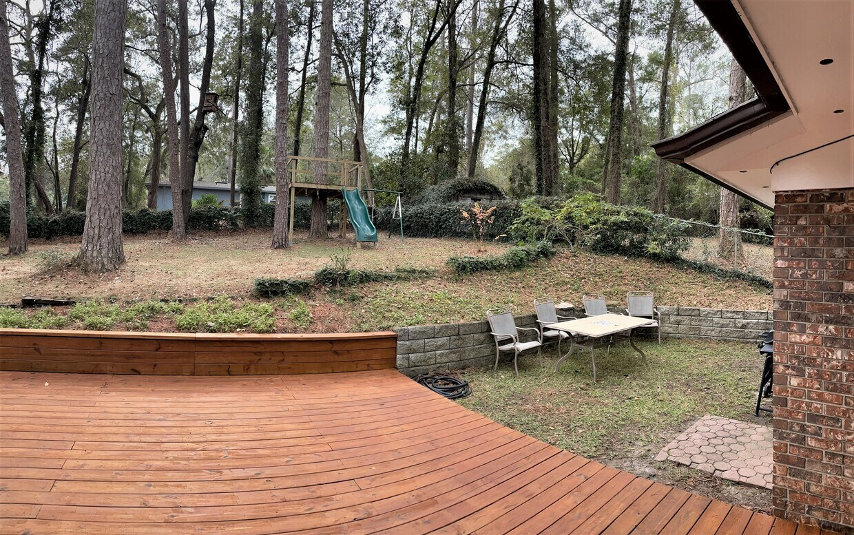 Primary Photo - 1803 Salmon Dr