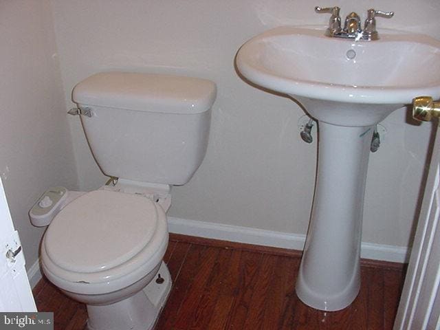 Foto del edificio - 8491 Stonewall Rd