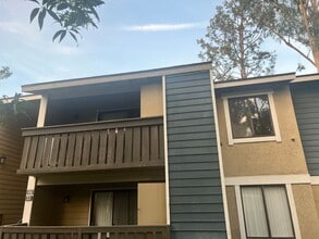 Building Photo - 3535 Banbury Dr