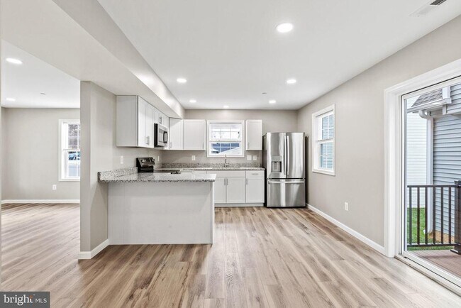 Building Photo - 41599 Church St