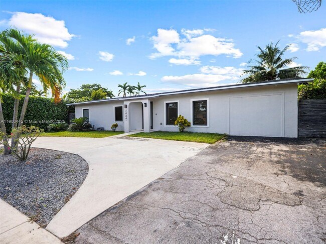 Building Photo - 7434 SW 127th Ct