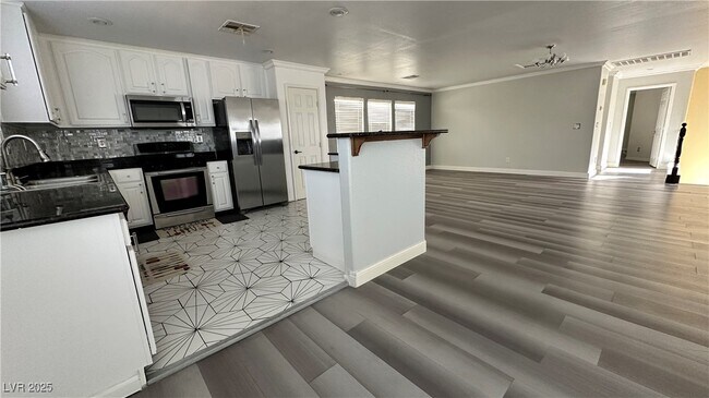 Foto del edificio - 11783 Fern Creek Ln