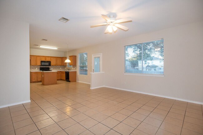 Building Photo - Attractive 2 Story in Round Rock Ranch - W...