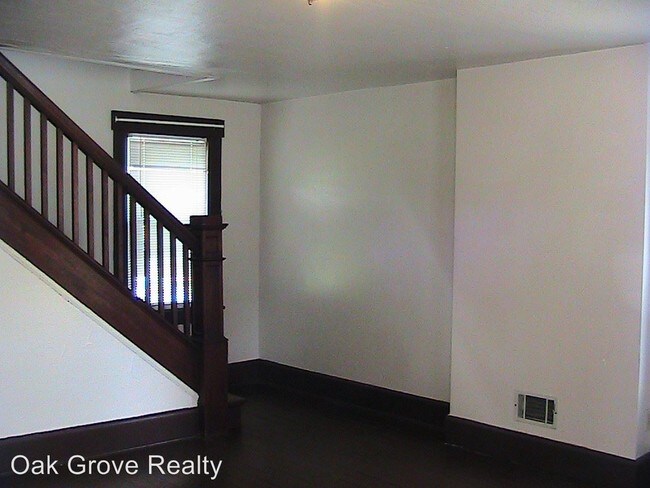 Building Photo - 2 br, 1.5 bath Apartment - 381 Water St