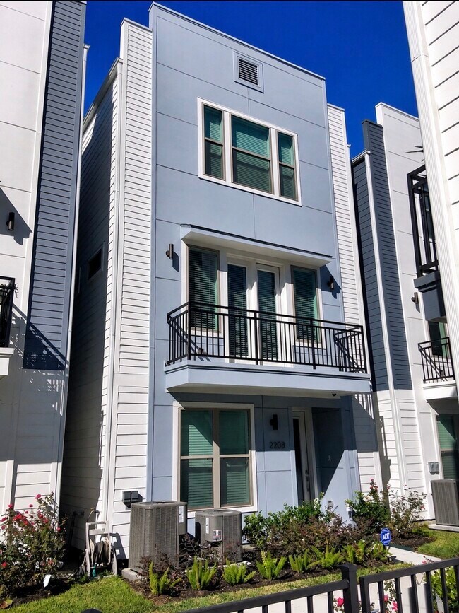Foto del edificio - 2208 McGowen St