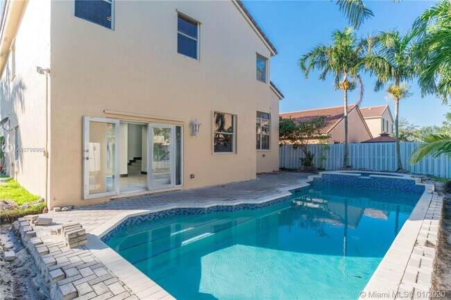 Foto del edificio - 1053 NW 184th Way