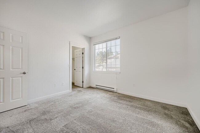 Foto del edificio - 25025 SE Klahanie Blvd