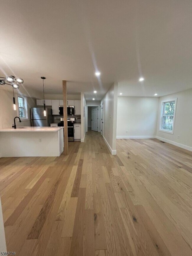 Foto del edificio - 397 18th Ave