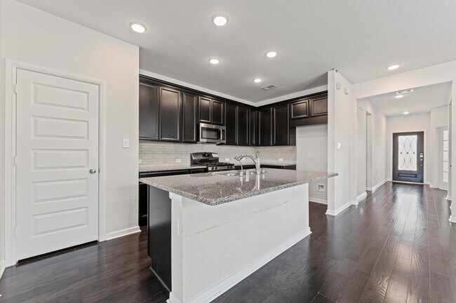 Foto del edificio - 8122 Cliffside Terrace Ct