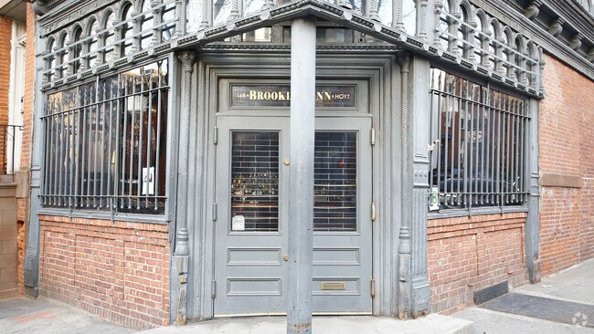 Foto del edificio - 148 Hoyt St