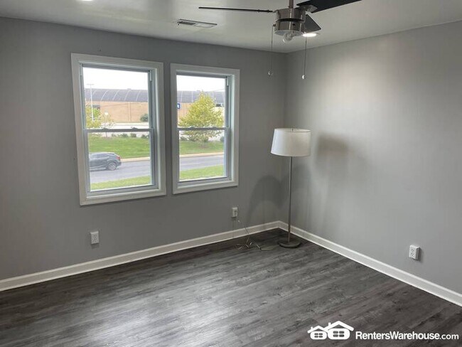 Building Photo - 4008 Erdman Ave