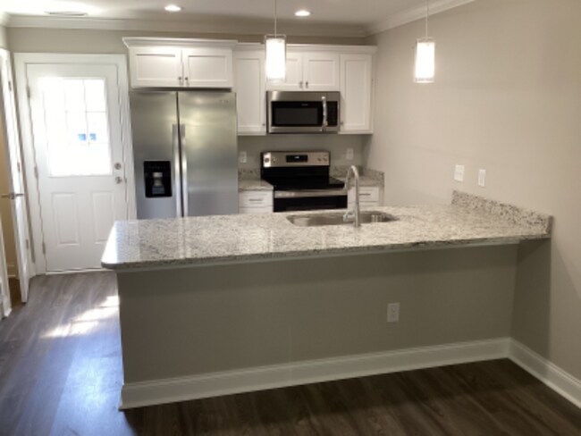 Foto del edificio - 3951 Newhall Dr NW