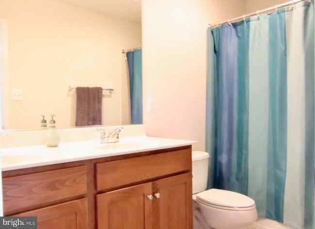 Building Photo - 23099 Foxglove Way