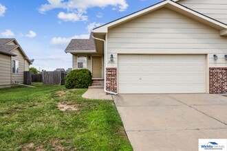 Building Photo - 3353 N Governeour Cir