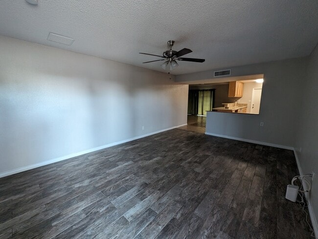 Building Photo - 4329 W Garden Dr