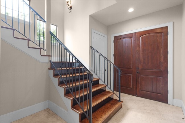 Building Photo - 5459 John Dreaper Dr
