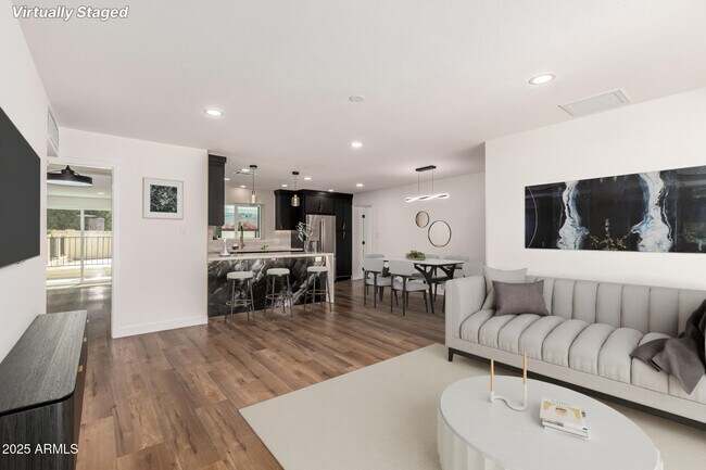 Foto del edificio - 3707 E Amelia Ave