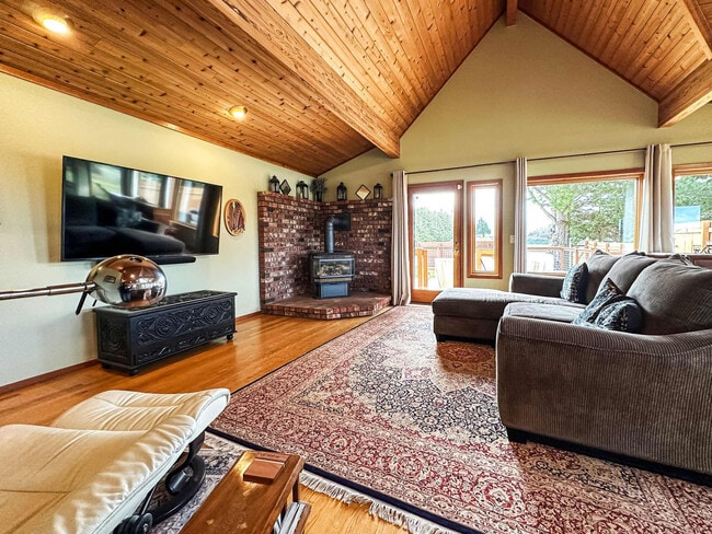 Building Photo - 122 Tyler View Pl