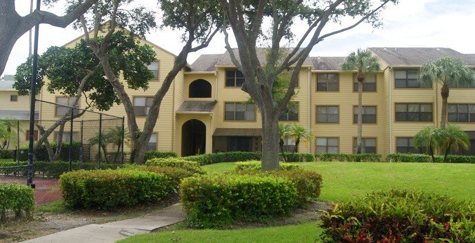 Primary Photo - 2315 N Congress Ave
