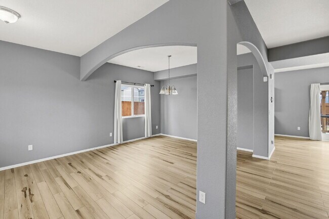 Building Photo - Spacious 3 Bedroom Home with 3-Car Garage, Loft, Mountain Views & Large Backyard in Cuchares Ranch
