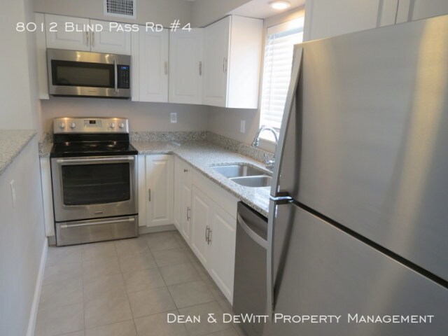 Building Photo - 8012 Blind Pass Rd
